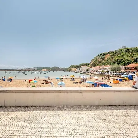 Guestready - Candido Dos Reis Beachfront Living Tatil Evi São Martinho do Porto